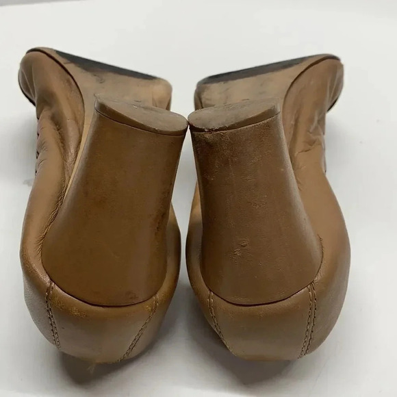 Tory Burch Romy High Heels Shoes Patent Leather Cap Toe Scrunched Brown Tan 7.5 - Picture 10 of 13